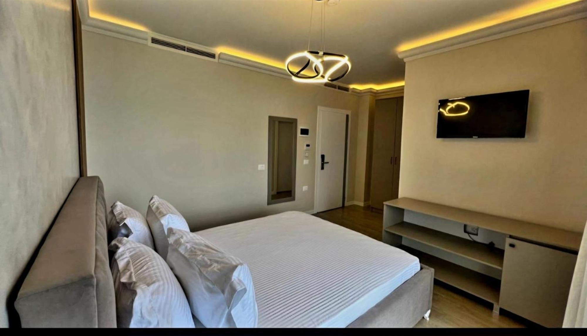 Hotel Demoli Pogradec Exterior foto